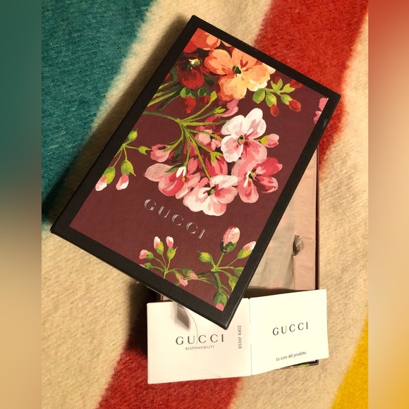 Gucci IPhone 7/8 Phone Case - Picture 1 of 7